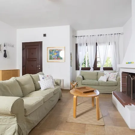 Mayol House Pefkochori