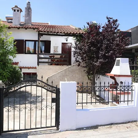 Mayol House Pefkochori